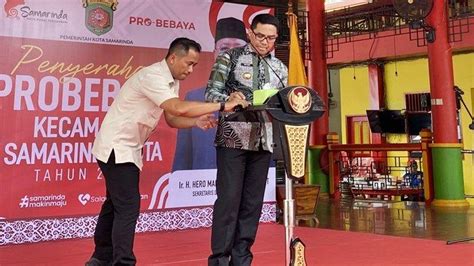 Walikota Andi Harun Serahkan Program Probebaya Di Samarinda Kota Minta