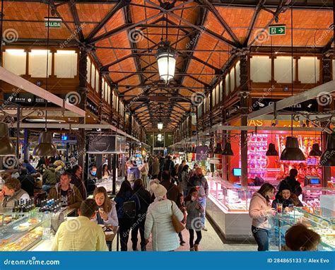 Mercado De San Miguelthe Market Of San Miguel Inside View Plaza De