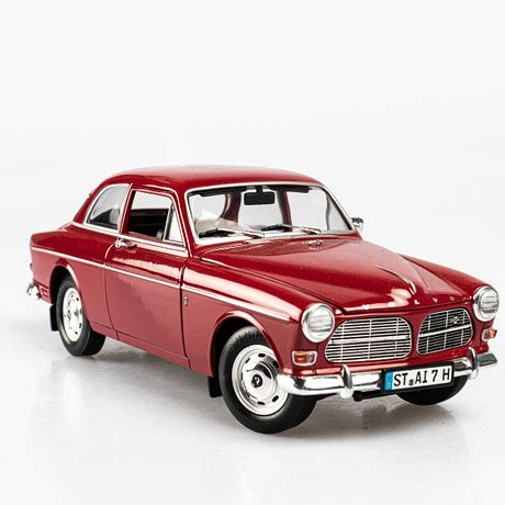 MODELLBIL Volvo 121 Amazon 1 18 Leksaker Leksaker Auctionet