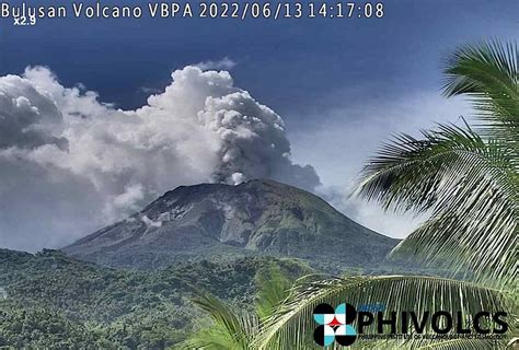 Phivolcs Logs Quakes In Bulusan Volcano Philippines Report