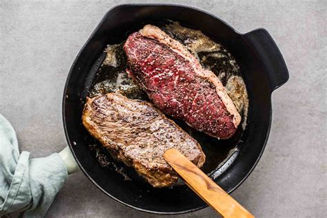 Classic French Steak Au Poivre Recipe