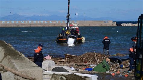 Dragaggio In Tre Mesi La Sfida Di Legnini Per Il Porto Di Casamicciola