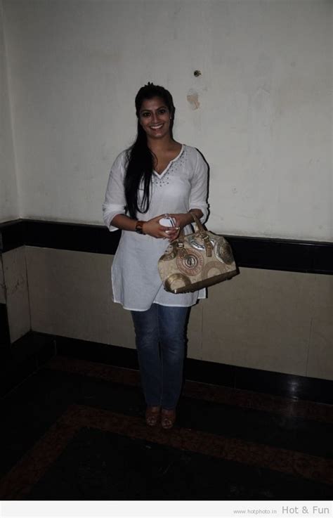 VARALAKSHMI SARATHKUMAR Hot Photos Greatfunclub