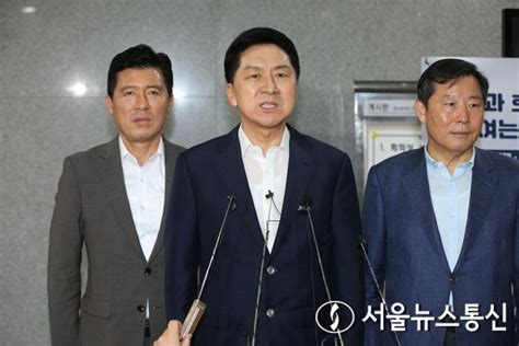 김기현 ‘수해 골프 홍준표 징계 착수에“윤리위 결정 지켜볼 것” 서울뉴스통신