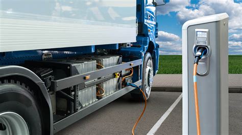 Over 100 OEMs Are Competing In The New Energy Bus And Truck Market In