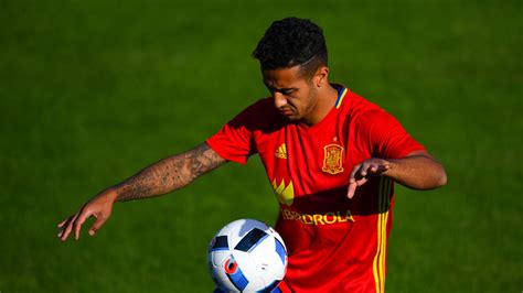 Thiago Alcantara Makes Spains Final Squad For Uefa Euro 2016