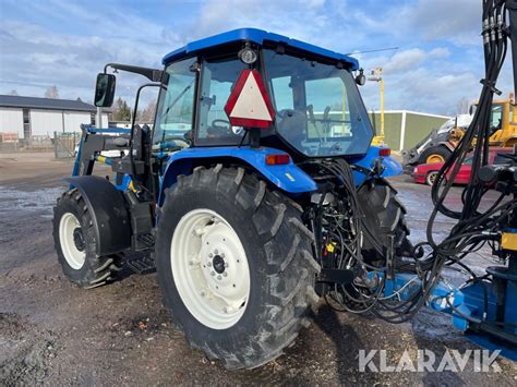 Traktor New Holland T5030 Med Timmerkärra