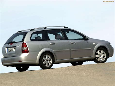 Daewoo Nubira 16 SX Wagon:picture # 15 , reviews, news, specs, buy car