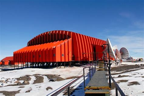 Murió Un Vicecomodoro En La Base Marambio La Nacion