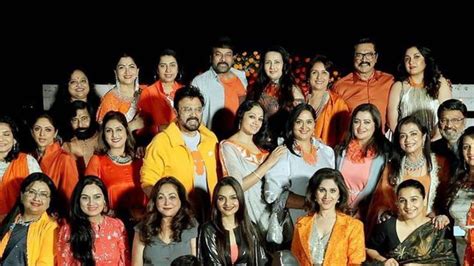 Jackie Shroff Hosts 80s Actors Reunion With Anil Kapoor, Chiranjeevi, Anupam Kher, Ramya ...