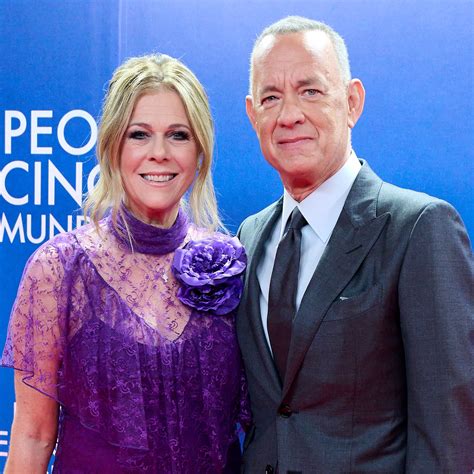 Debitor Fonduri Rechemare Tom Hanks Wife Cu Susul N Jos In Afara De