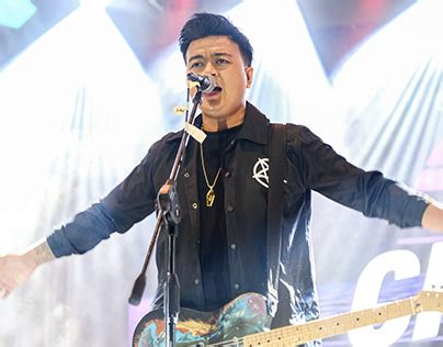 karna projects   logos illustrations  branding