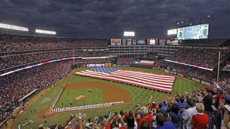 Best Baseball Stadiums – MLB Ballpark Rankings – Top 5 Ballparks | Line ...