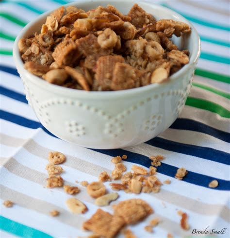 Cereal-Almond Snack Mix - Best of BS