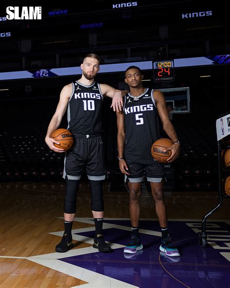 Watch Go Behind The Scenes Of De’aaron Fox And Domantas Sabonis Slam 242 Cover Shoot Flipboard