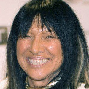 Buffy Sainte-Marie - Age, Family, Bio | Famous Birthdays