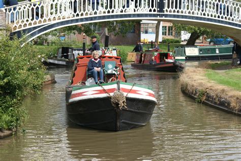 Vesta Canal Boat Narrowboat Vesta Canals Boats United Kingdom Obsession Construction