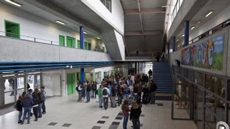 Vues intérieures du lycée Lycée Charles de Gaulle POISSY