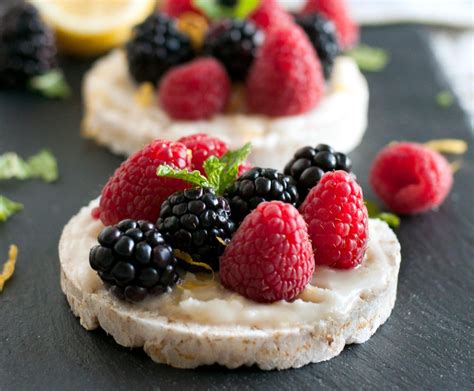 Tortitas De Arroz Con Frutos Rojos De Kcal Receta F Cil En La App