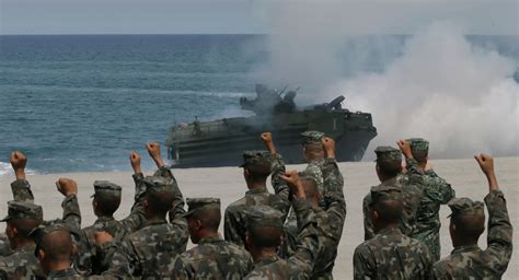 LOOK PH Marine NEW Amphibious Assault Vehicles AAV The Most