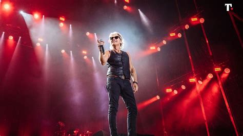 Ligabue Ad Assago Scaletta Canzoni Biglietti Del Concerto E Tour