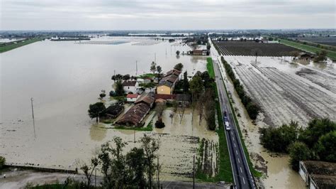 Ci sono responsabilità politiche per l alluvione in Emilia Romagna Tempi