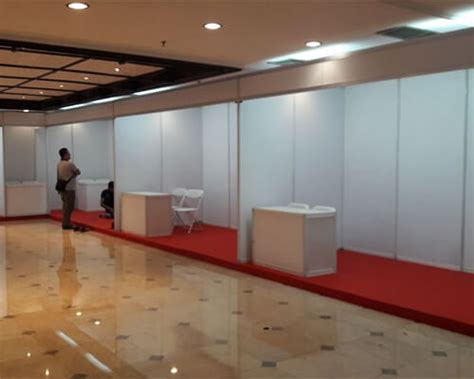 Sewa Stand Partisi Pameran Ukuran Standart Harga Murah