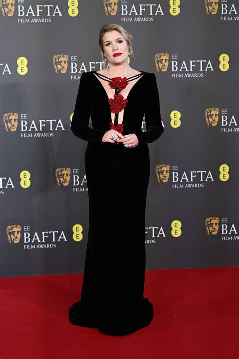 Best Red Carpet Looks At The 2024 Bafta Awards Cnn