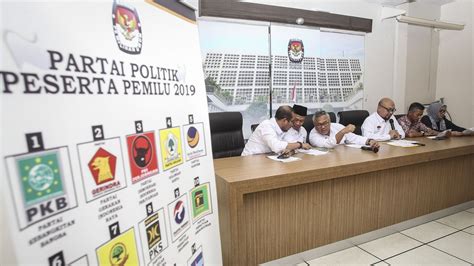 Foto Infografik Daftar Caleg Eks Napi Korupsi