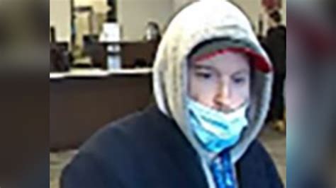 Fbi Offering 10 000 For Help In Finding Serial Bank Robber Nicknamed