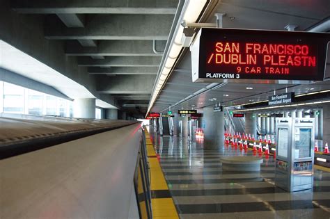 BART riders could skip lines at SF airport to combat Uber, Lyft - Curbed SF