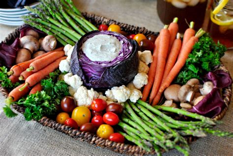 Simply Organic = Healthy and Delicious Ways to Dip! | Vegetable platter ...