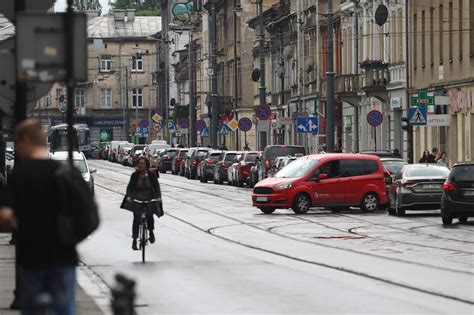 Krak W Na Podium W Niechlubnym Rankingu Mieszka Cy Nie Maj Si Z