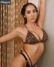 NAOMI ROSS Nude AZNude