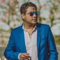 Uriel Lozano Songs Events And Music Stats Viberate