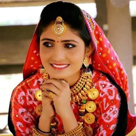 Geeta Rabari Wiki, Age, Boyfriend, Husband, Family, Biography & More - WikiBio