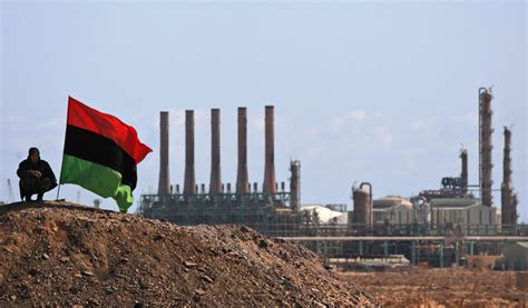 Libyas East Resumes Oil Production After Central Bank Leadership Deal