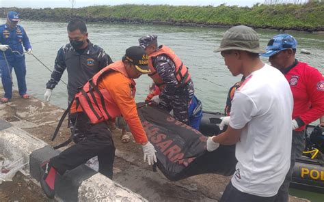 Wisatawan Yang Terseret Ombak Di Pantai Anyer Ditemukan Tewas JPNN