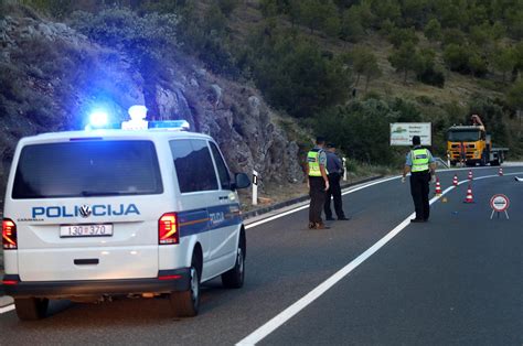 Jedna osoba smrtno stradala u prometnoj nesreći noćas kod Šparadića