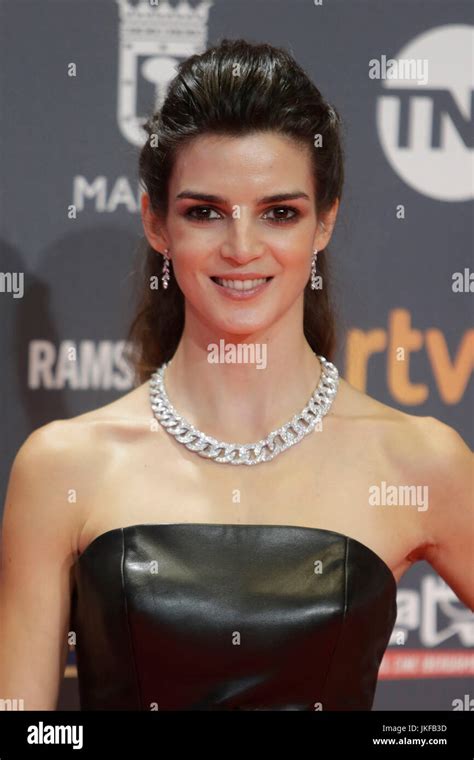 Clara Lago Hi Res Stock Photography And Images Alamy