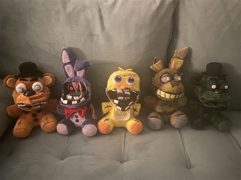 I Made Some Custom Fnaf Plushies Rfivenightsatfreddys