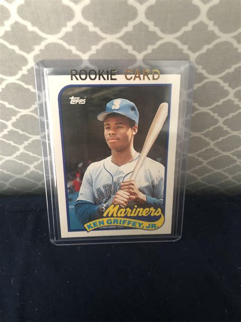 Ken Griffey Jr Rookie Card I Just Got! : r/baseballcards