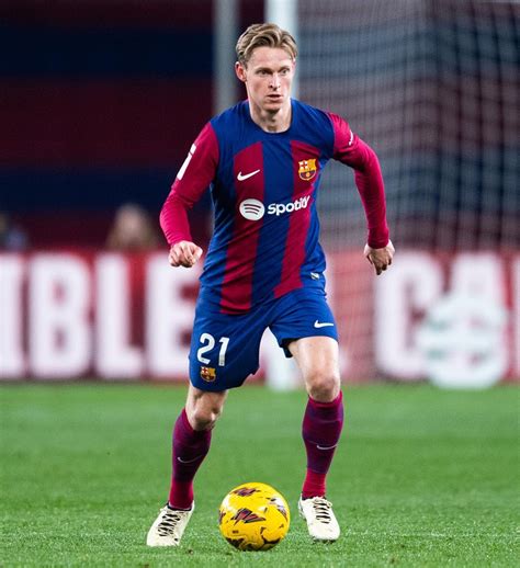 Bukan Chelsea Ini 3 Opsi Klub Untuk Frenkie De Jong