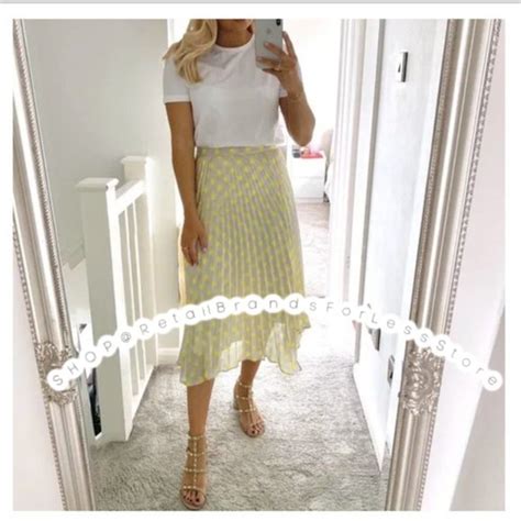 Zara Skirts Zara Polka Dot Nude Yellow Fully Lined Accordion