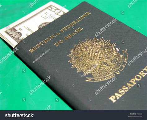 Brazilian Passport Stock Photo 748669 - Shutterstock