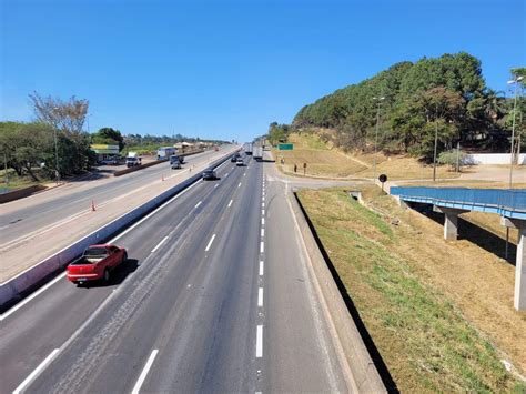 Rota Das Bandeiras Libera Tr Fego Em Km De Faixas Adicionais Na D