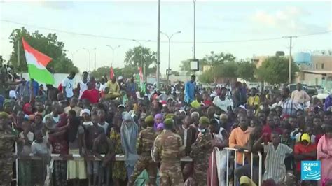 Niger Nouvelles Manifestations Pour R Clamer Le D Part Des Soldats