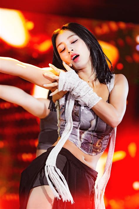 Twice S Jihyo Stuns Netizens With Newly Released Bikini Photos Koreaboo