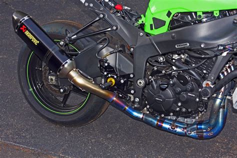 Mc Tested Akrapovic Evolution Exhaust For Kawasaki Zx R Motorcyclist