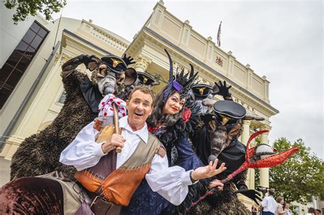 STAR-STUDDED PANTOMIME LAUNCHES AT THEATRE ROYAL, NOTTINGHAM ...